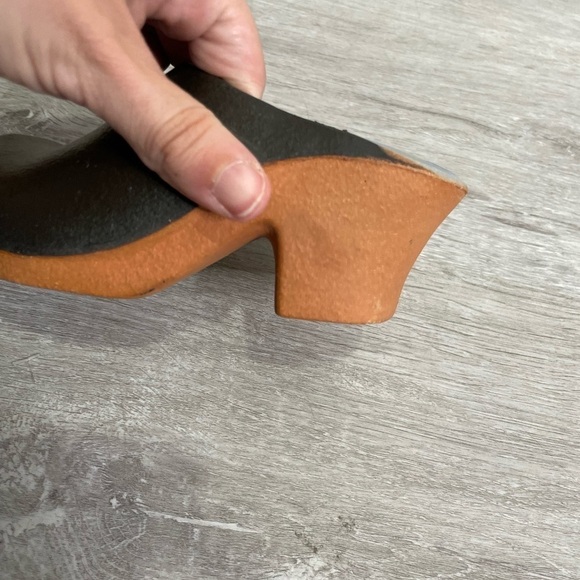 Gustavsberg Made in Sweden Heja Sverige Friskt Humor Clog Pottery - Picture 7 of 11